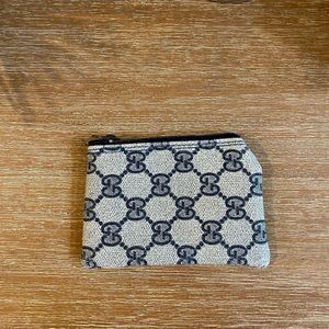 Vintage small Gucci coin purse give me an offer